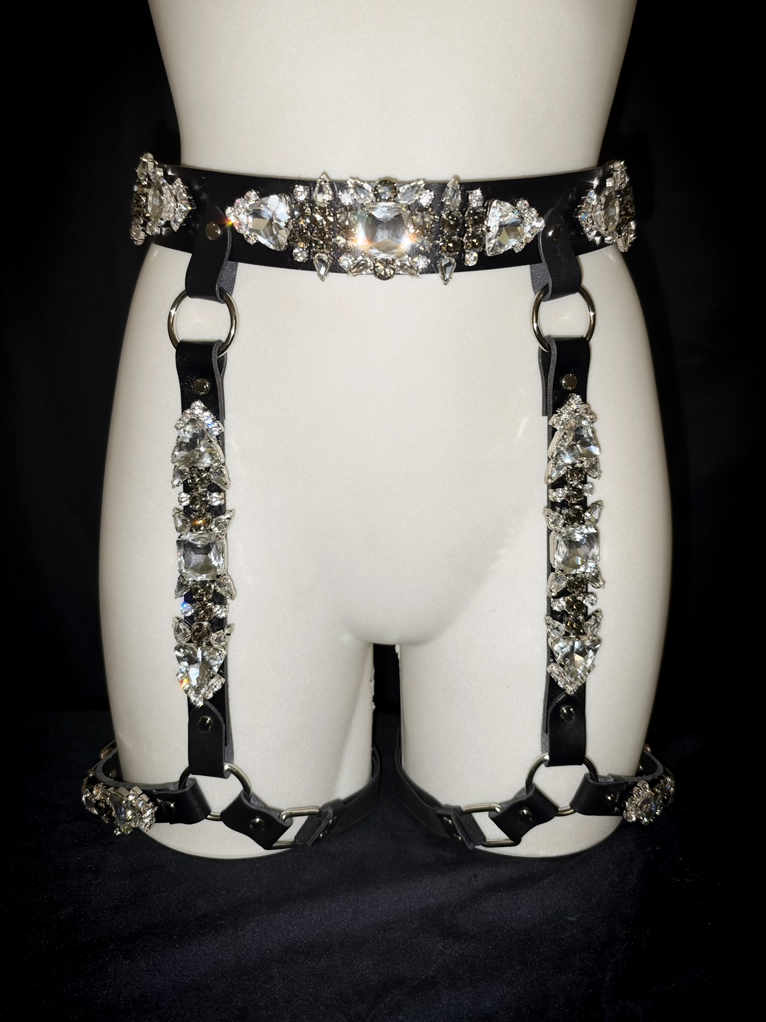 LATCH – Garter Belt Harness