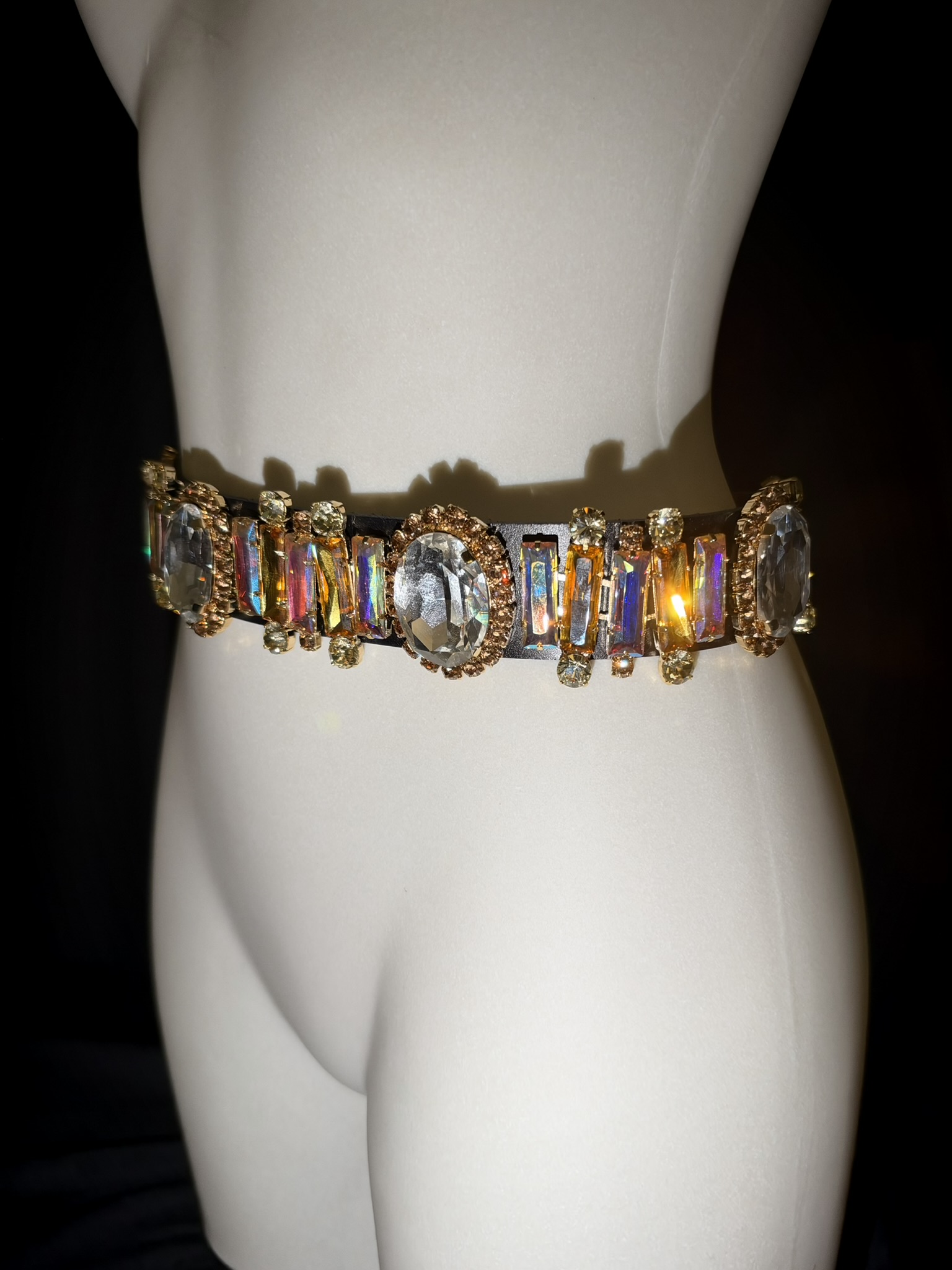 LURE – Crystal Belt